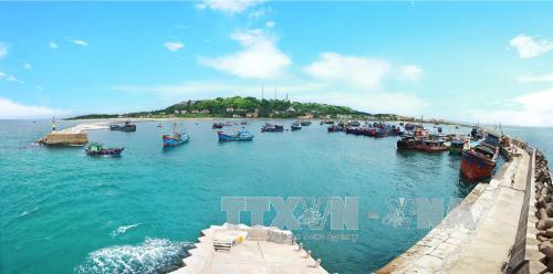 Hải Phòng hạ thủy thành công tàu chở khách ra đảo Bạch Long Vĩ 